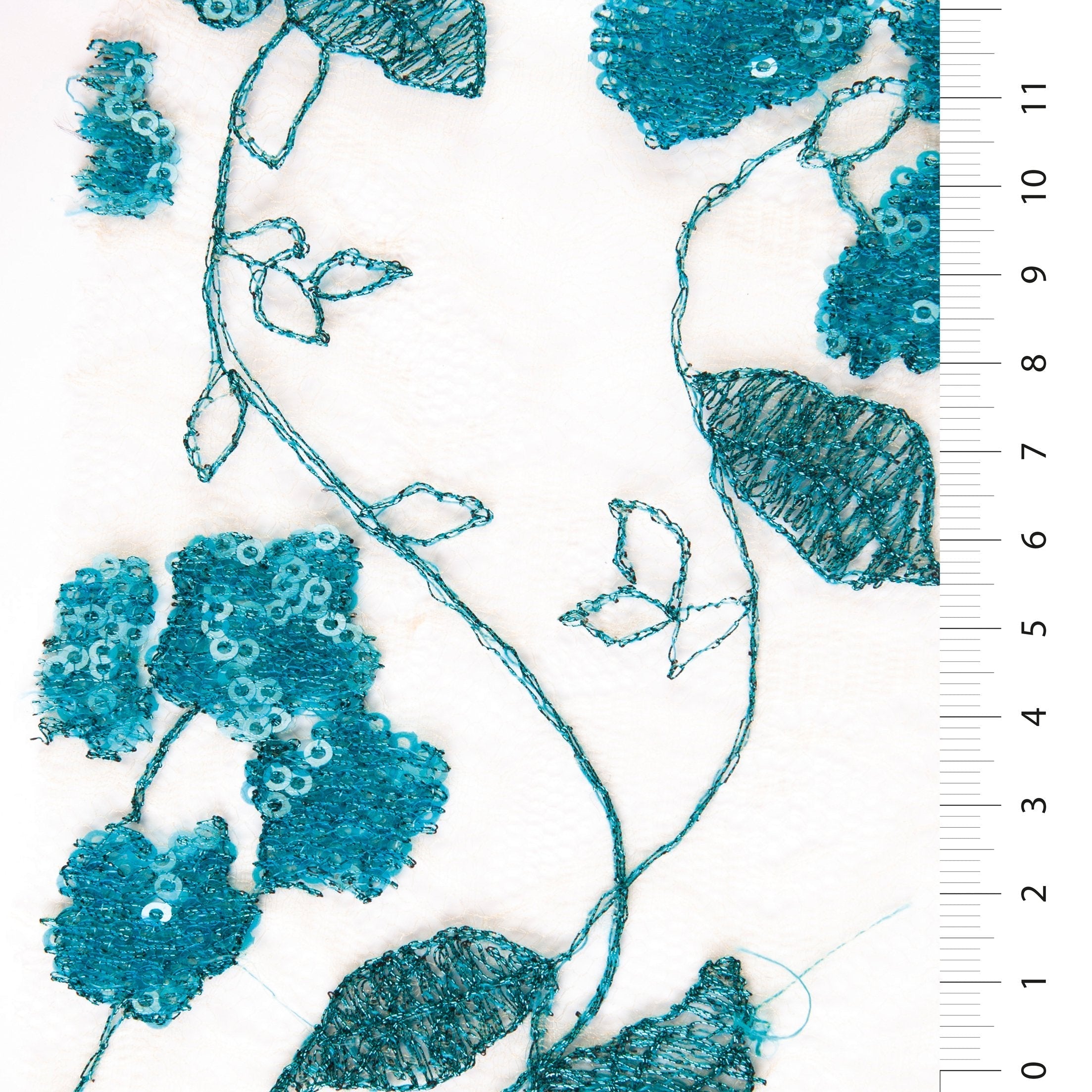 Queen's Charming Style Sequin Embroidered Lace Fabric